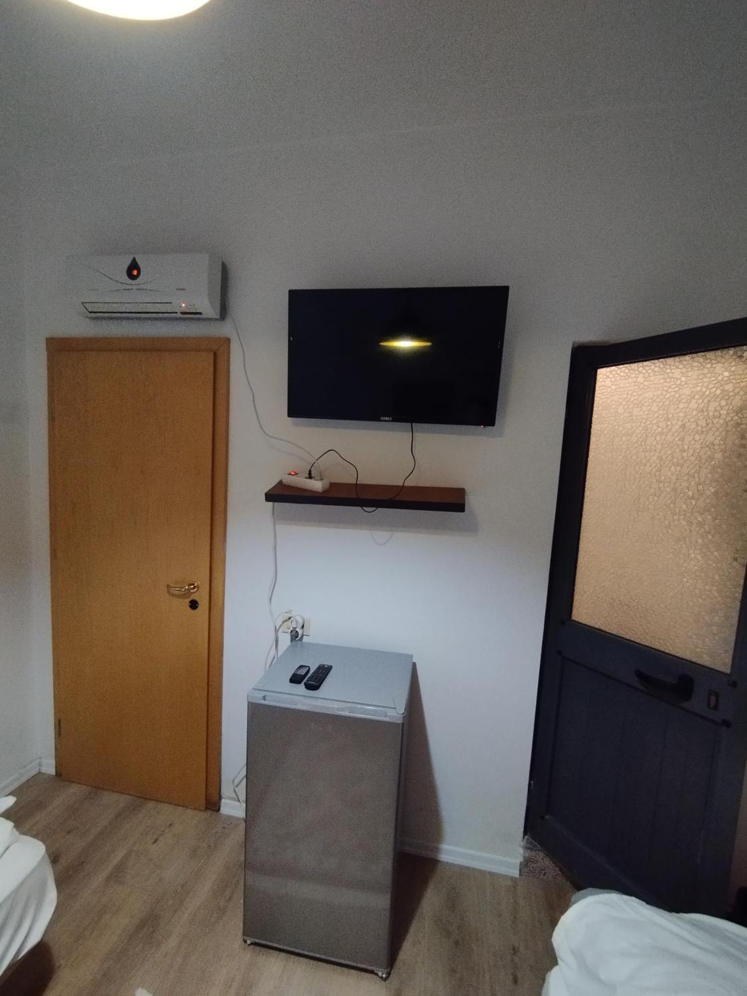 2 Single Bedroom טיראנה מראה חיצוני תמונה