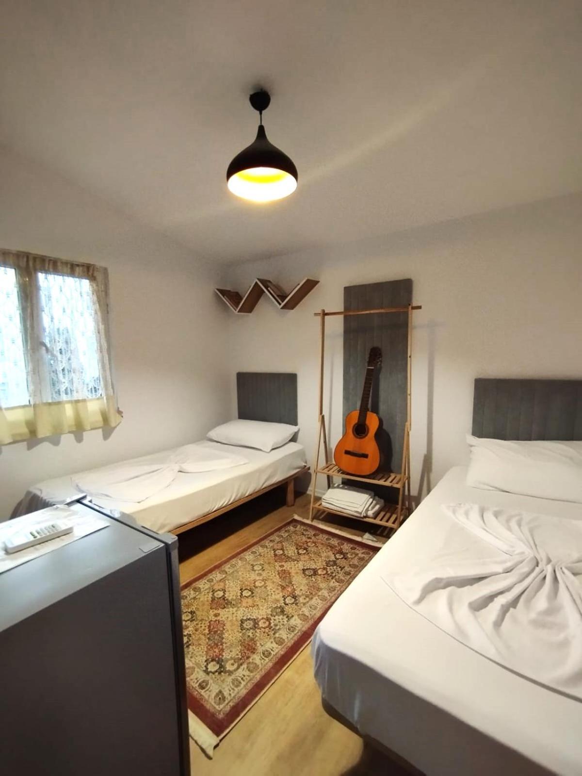 2 Single Bedroom טיראנה מראה חיצוני תמונה